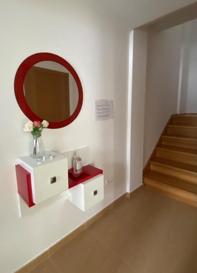 A Cuarta Ronda Apartment Мелиде Екстериор снимка